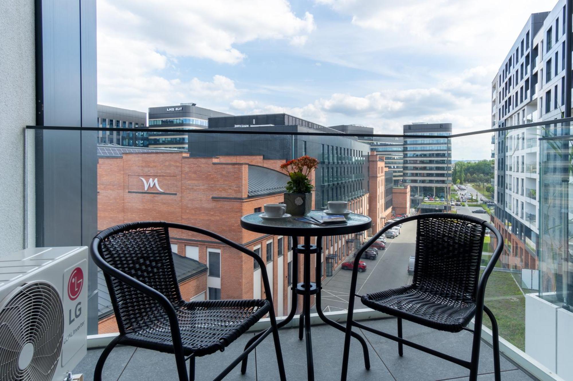 Lovely Flat Fabryczna Street Ac Free Parking Апартаменти *